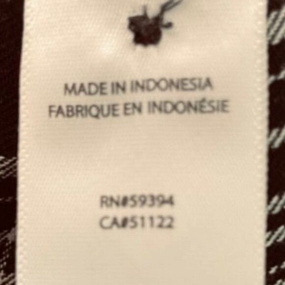 BeachLunchLounge Flannel Button Down Shirt Black White Plaid Distressed Raw Hem - Picture 7 of 7